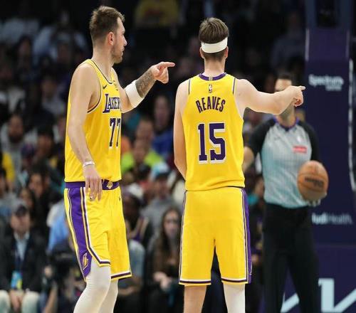 中国速度滑,冰队勇夺世,锦赛短距男,欧亿体育官网,欧亿体育平台,欧亿体育链接,欧亿体育官方