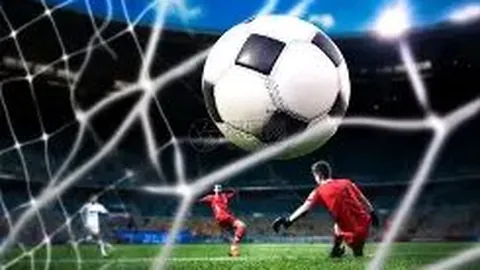 罗德里戈、拉菲尼亚、恩德里克访谈节目首秀，与传奇球星罗马里奥同框风采